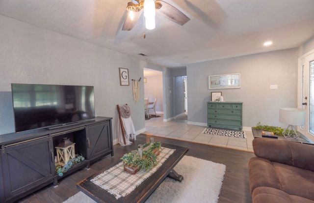 503 Vz County Road 2426, Canton, TX 75103
