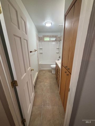 526 E 16th Ave., Jerome, ID 83338