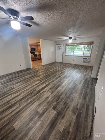 526 E 16th Ave., Jerome, ID 83338