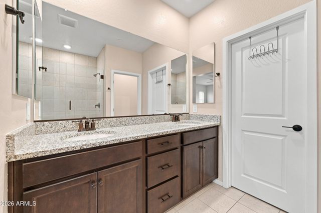 779 E DORAL Avenue 101, Gilbert, AZ 85297