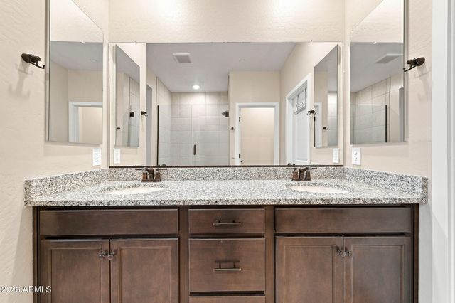 779 E DORAL Avenue 101, Gilbert, AZ 85297
