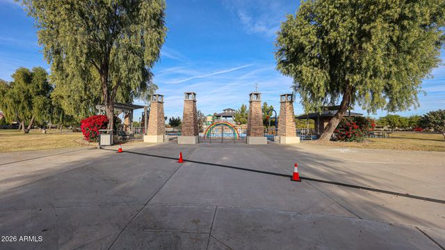 779 E DORAL Avenue 101, Gilbert, AZ 85297