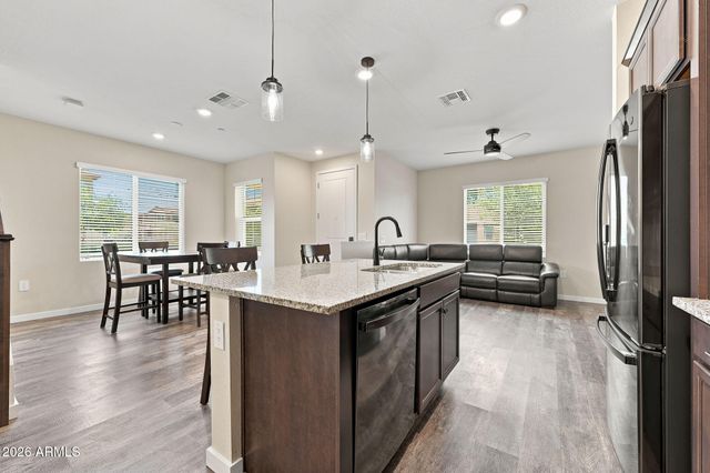 779 E DORAL Avenue 101, Gilbert, AZ 85297