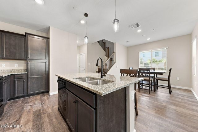 779 E DORAL Avenue 101, Gilbert, AZ 85297