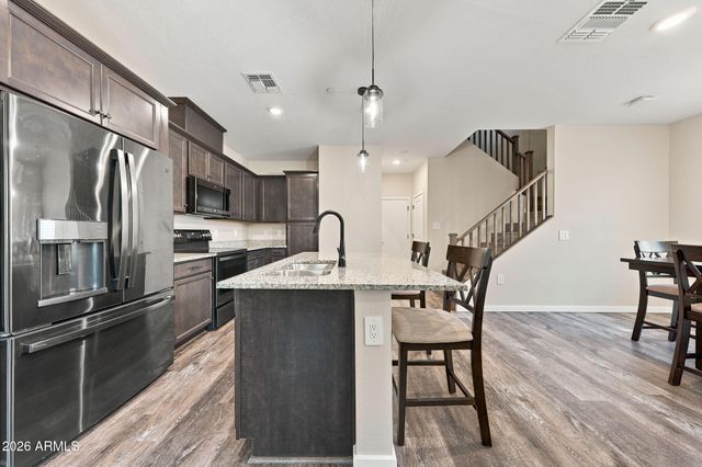 779 E DORAL Avenue 101, Gilbert, AZ 85297