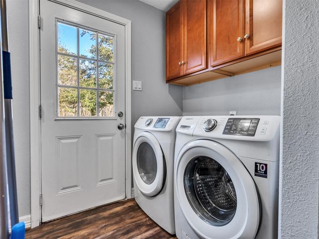 20966 Highway 35, Sweeny, TX 77480