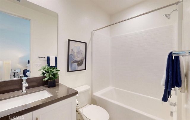 17536 Cameron Lane 105, Huntington Beach, CA 92647