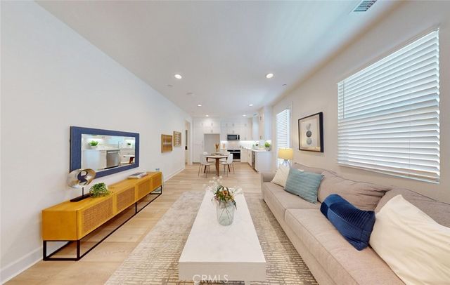 17536 Cameron Lane 105, Huntington Beach, CA 92647