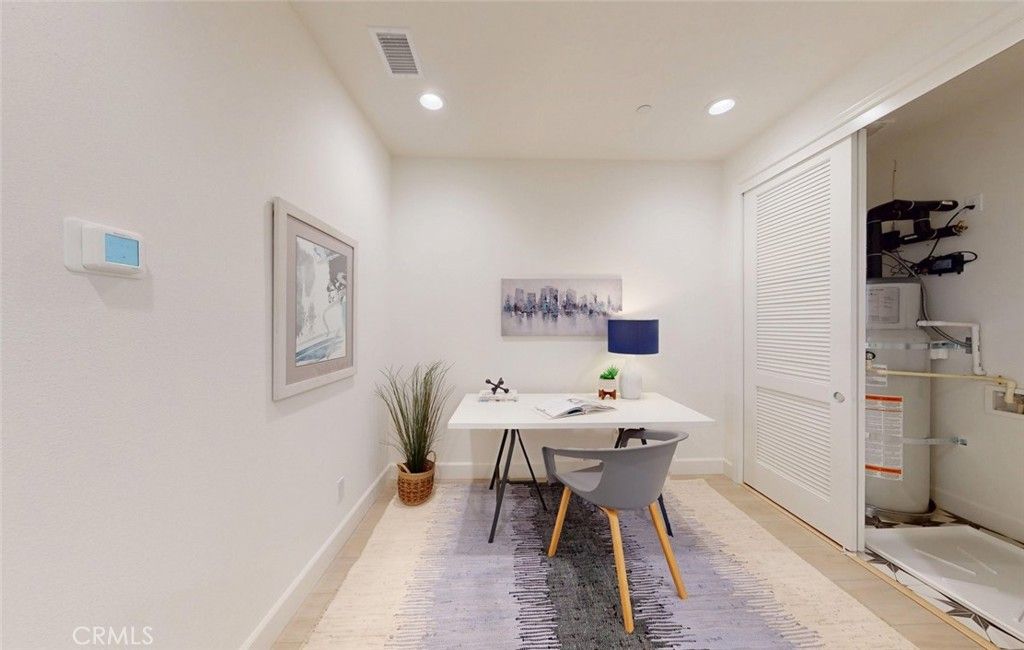 Image 18 of property listing at 17536 Cameron Lane 105, Huntington Beach, CA 92647
