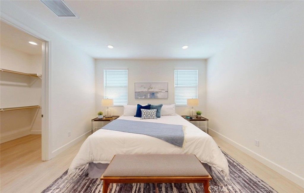 Image 33 of property listing at 17536 Cameron Lane 105, Huntington Beach, CA 92647