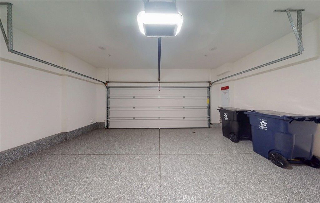 Image 39 of property listing at 17536 Cameron Lane 105, Huntington Beach, CA 92647