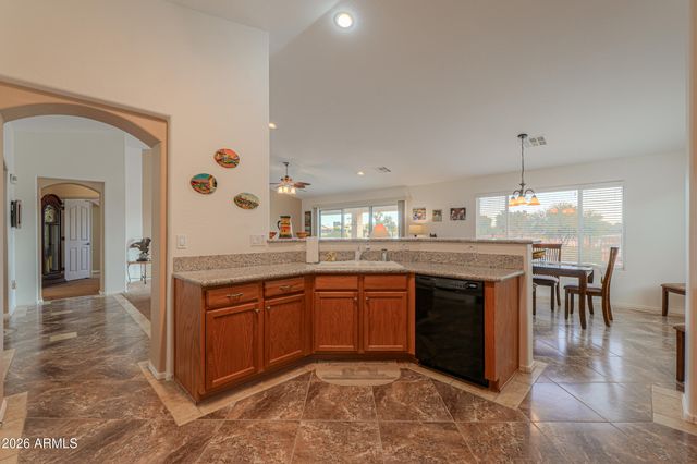 431 N SANTIAGO Trail, Casa Grande, AZ 85194