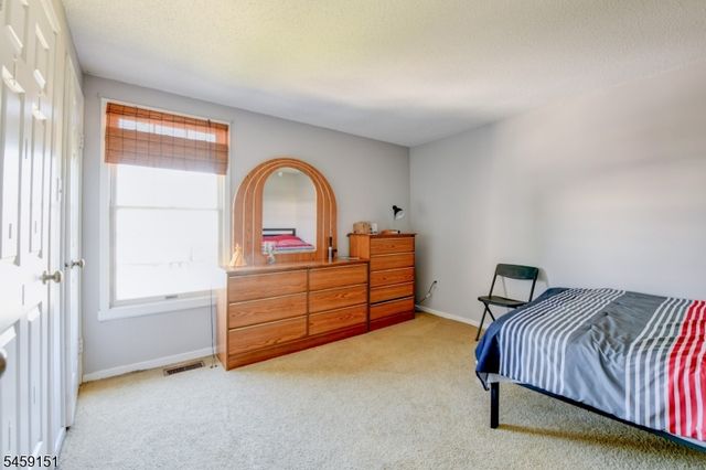 493 Fayette St, Perth Amboy City, NJ 08861
