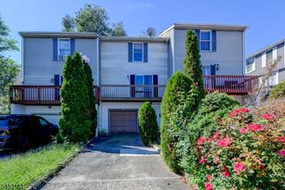 493 Fayette St, Perth Amboy City, NJ 08861