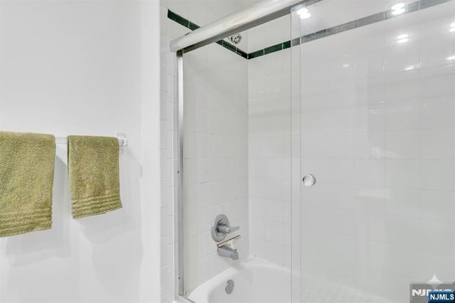 100 Old Palisade Road 1610, Fort Lee, NJ 07024