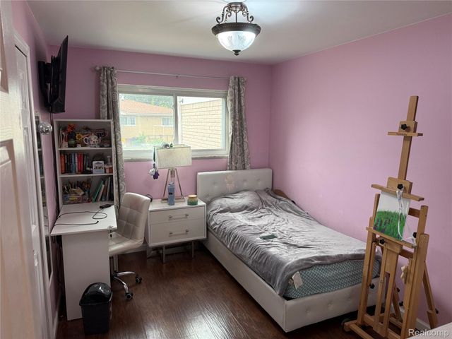 12395 Canterbury Drive, Sterling Heights, MI 48312