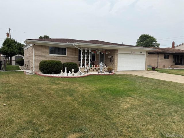 12395 Canterbury Drive, Sterling Heights, MI 48312