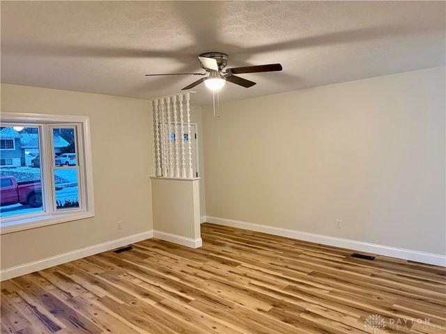 1924 Marinette Drive, Springfield, OH 45503