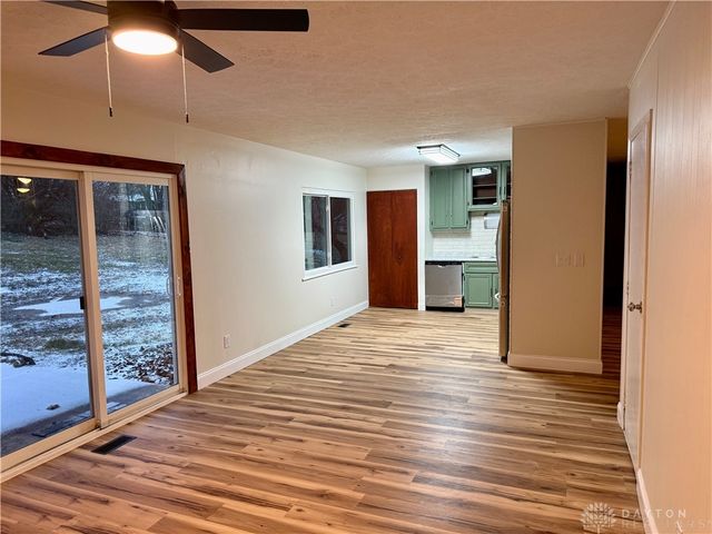 1924 Marinette Drive, Springfield, OH 45503