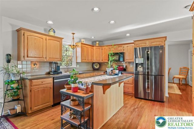 4035 Ruth Road, Bethlehem City, PA 18020