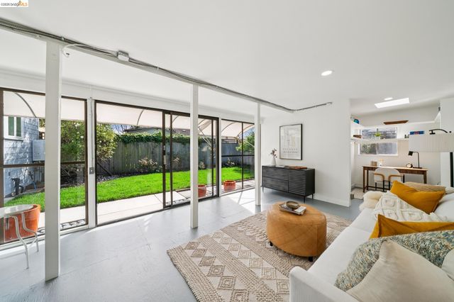 1234 Stannage Ave, Berkeley, CA 94706