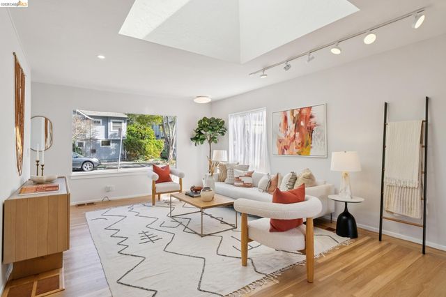 1234 Stannage Ave, Berkeley, CA 94706