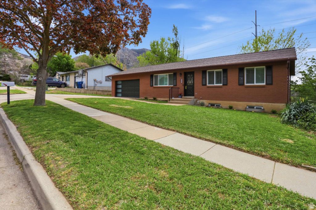 Image 2 of property listing at 1545 E 1300 S, Ogden, UT 84404