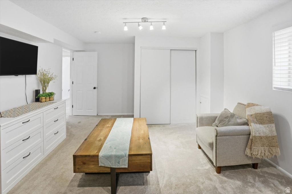 Image 18 of property listing at 1545 E 1300 S, Ogden, UT 84404