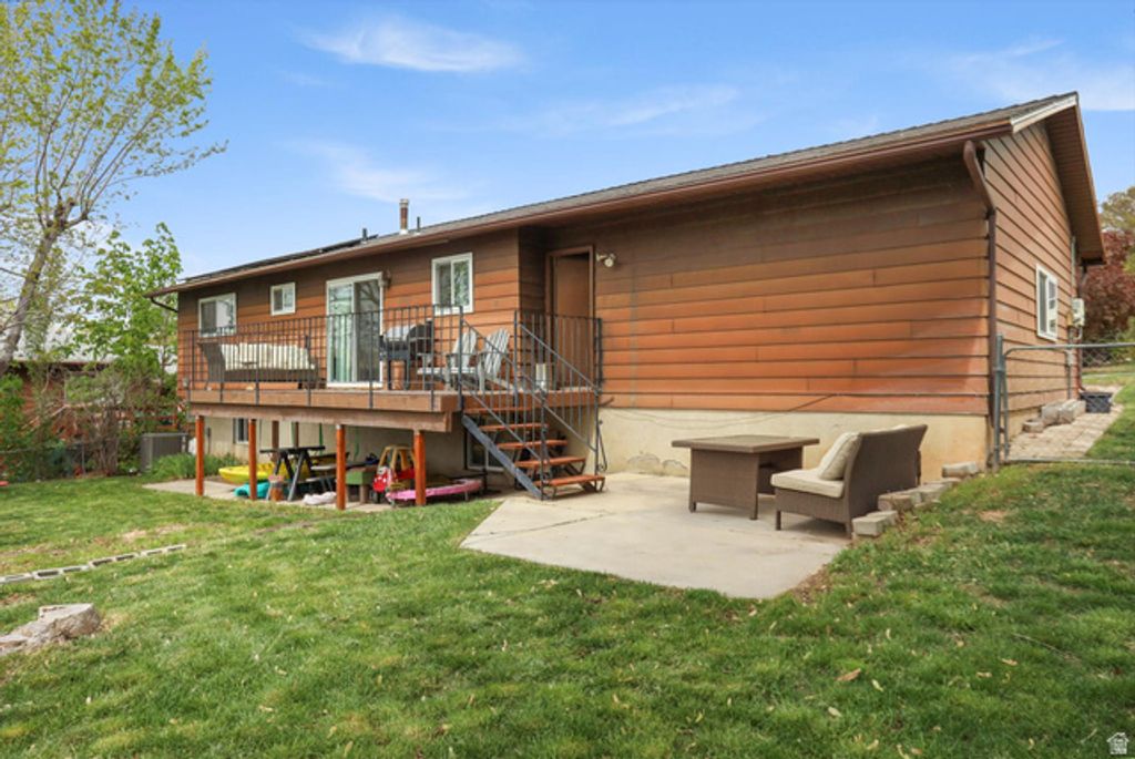 Image 32 of property listing at 1545 E 1300 S, Ogden, UT 84404