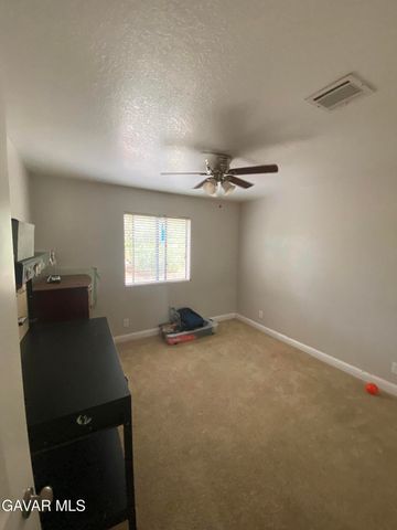 20909 Ridgeway Drive, Tehachapi, CA 93561