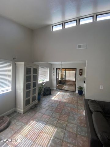 20909 Ridgeway Drive, Tehachapi, CA 93561