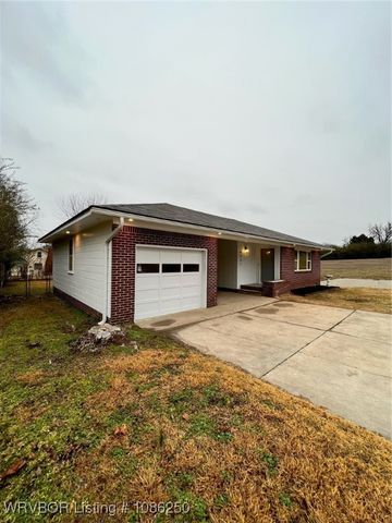 4321 Free Ferry Lane, Fort Smith, AR 72903