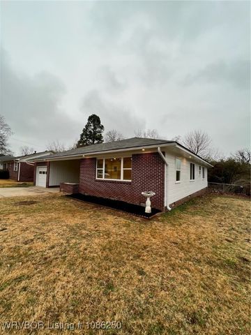 4321 Free Ferry Lane, Fort Smith, AR 72903