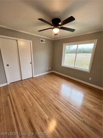 4321 Free Ferry Lane, Fort Smith, AR 72903