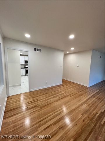 4321 Free Ferry Lane, Fort Smith, AR 72903