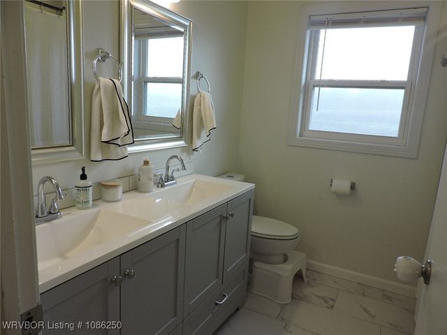 4321 Free Ferry Lane, Fort Smith, AR 72903