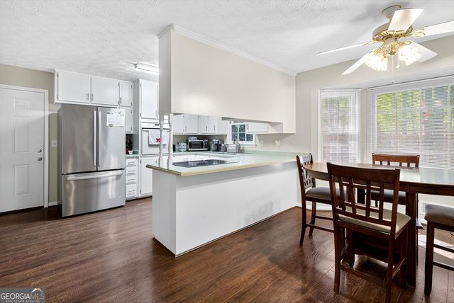 110 Greenway Court, Fayetteville, GA 30215