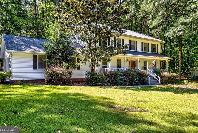 110 Greenway Court, Fayetteville, GA 30215