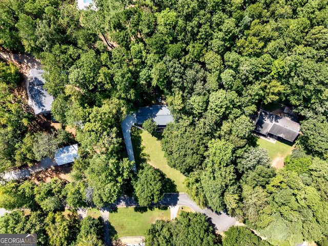 110 Greenway Court, Fayetteville, GA 30215