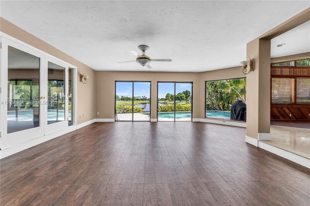 12731 NW 1st Street, Plantation, FL 33325