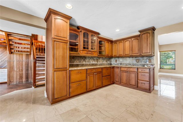 12731 NW 1st Street, Plantation, FL 33325