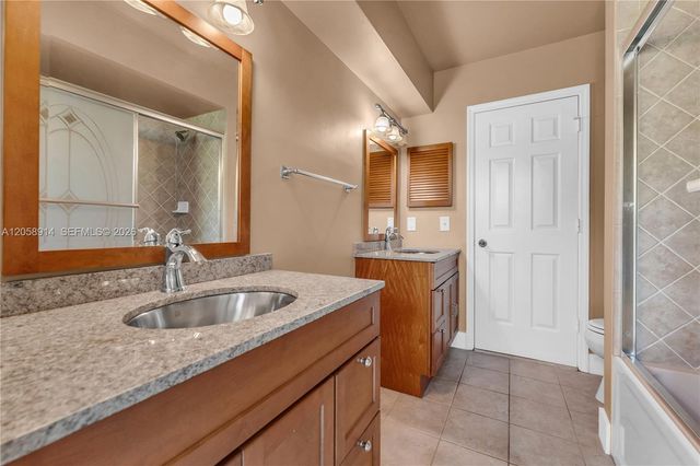 12731 NW 1st Street, Plantation, FL 33325