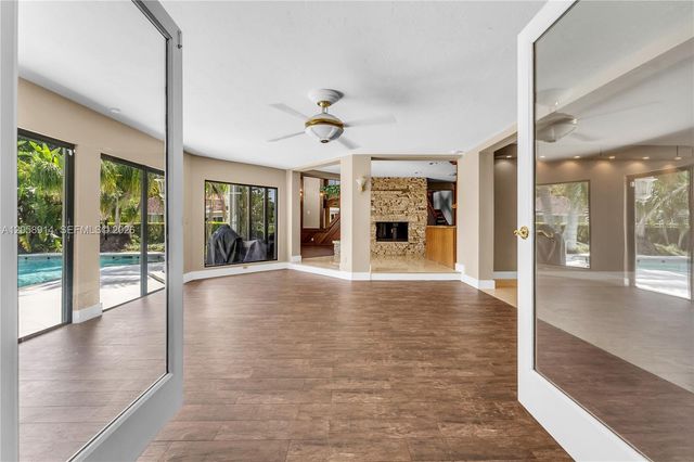 12731 NW 1st Street, Plantation, FL 33325