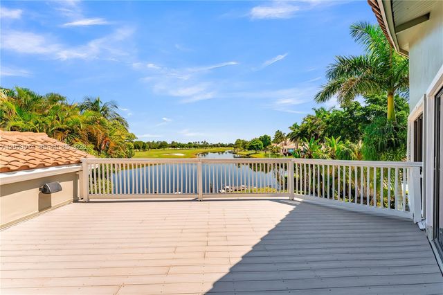 12731 NW 1st Street, Plantation, FL 33325