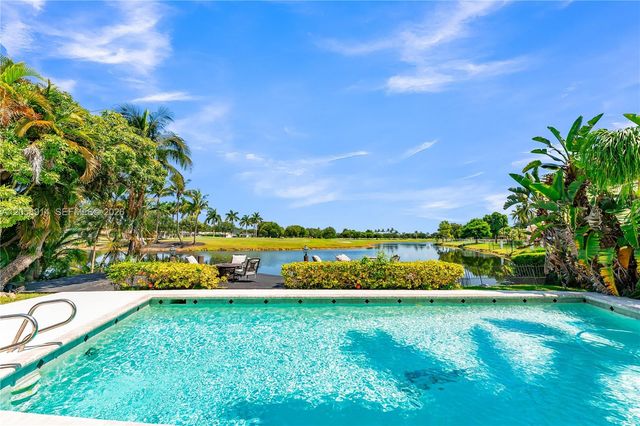 12731 NW 1st Street, Plantation, FL 33325