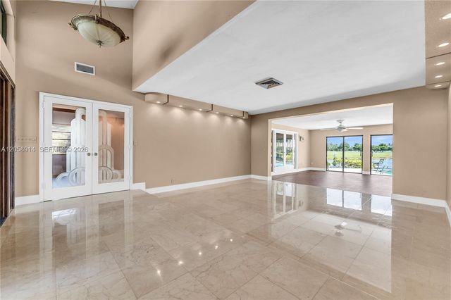12731 NW 1st Street, Plantation, FL 33325