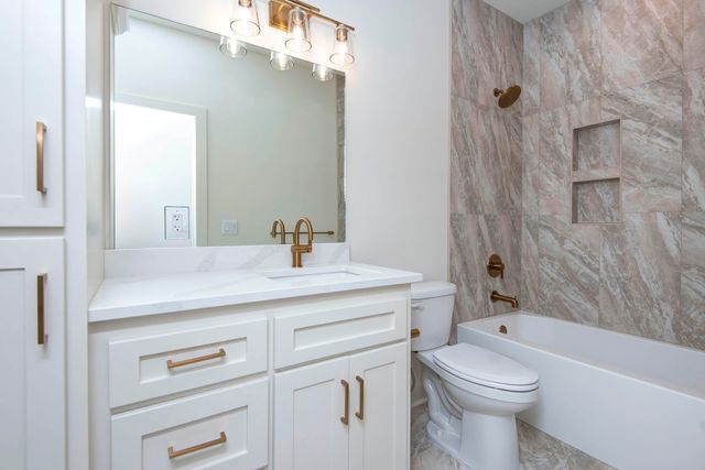 5943 S Clay Avenue, Springfield, MO 65810