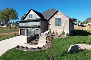 5943 S Clay Avenue, Springfield, MO 65810