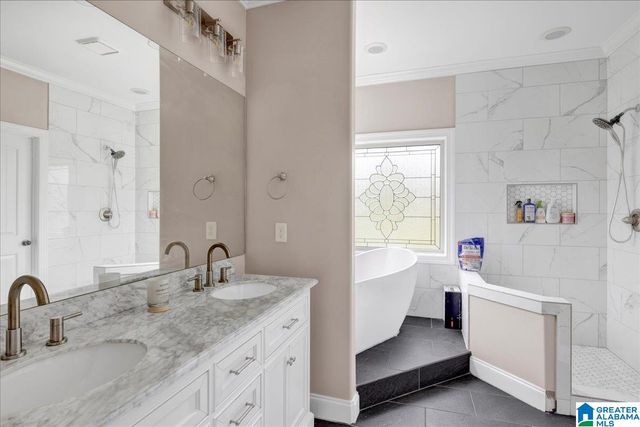 479 CHAPEL HILL COVE, Fultondale, AL 35068