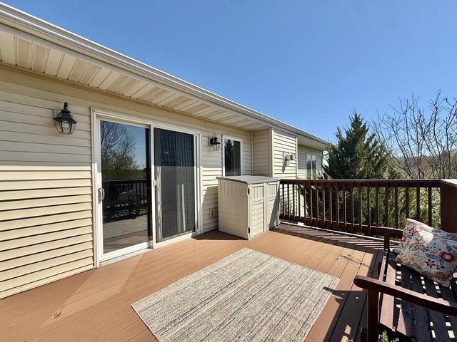 702 East Street, Clinton, WI 53525